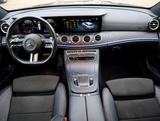 Mercedes-Benz E 220 d. AMG /Sportpaket /Cam/PDC/SHZ - mit Diesel-Antrieb: Schwarz, Kombi, Sportpaket