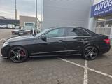 Mercedes-Benz E 350 AVANTGARDE/AMG-LINE/KAMERA/XENON - Mercedes-Benz Gebrauchtwagen von 2009