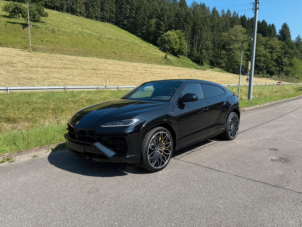Image of Lamborghini Urus