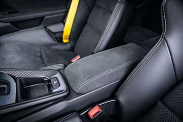 Porsche 992 GT3*CS*SCHALE*PTS*XPEL*LIFT*BOSE*90L