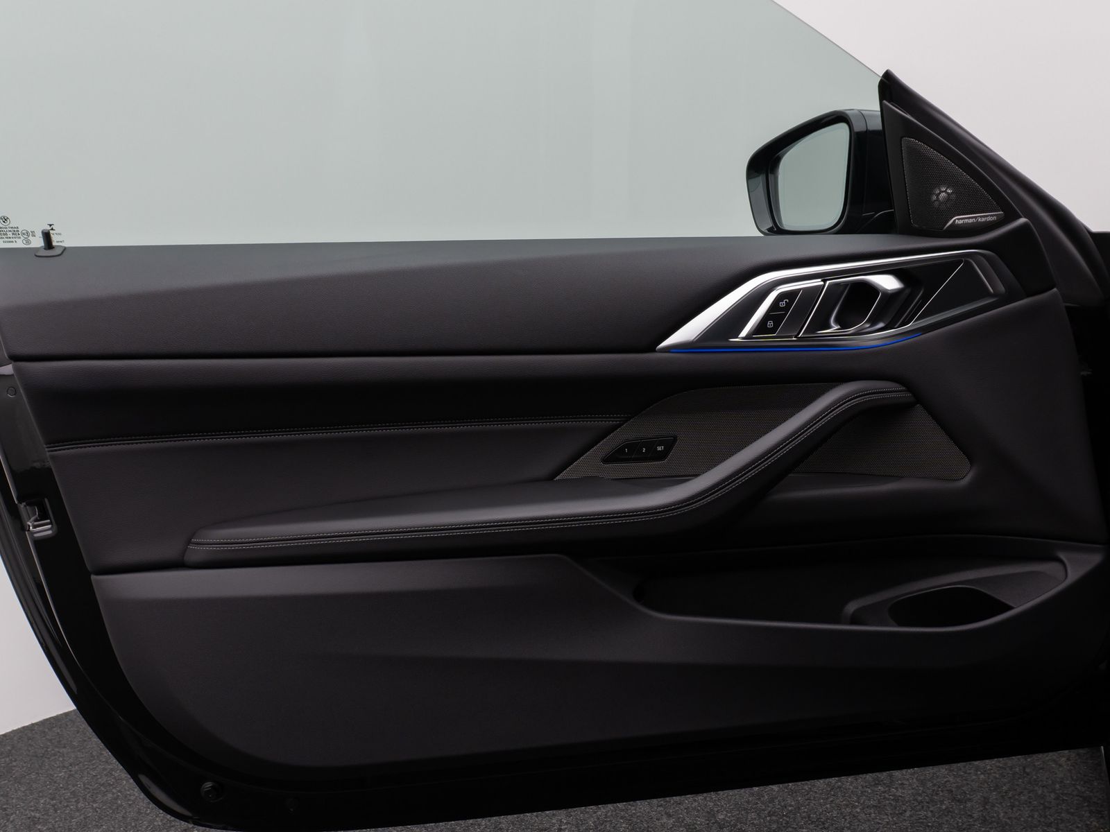 Fahrzeugabbildung BMW 420i Coupé M Sport Glasdach Kamera DAB H/K Komfo