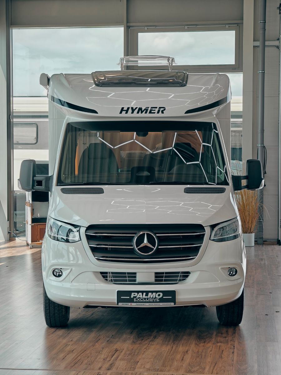 Fahrzeugabbildung HYMER / ERIBA / HYMERCAR TRAMP S 680 PREMIUM - 2025
