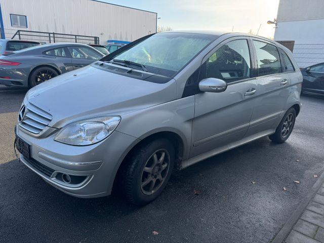 Mercedes-Benz B170 TÜV 07.2025 neue Winterreifen AHK