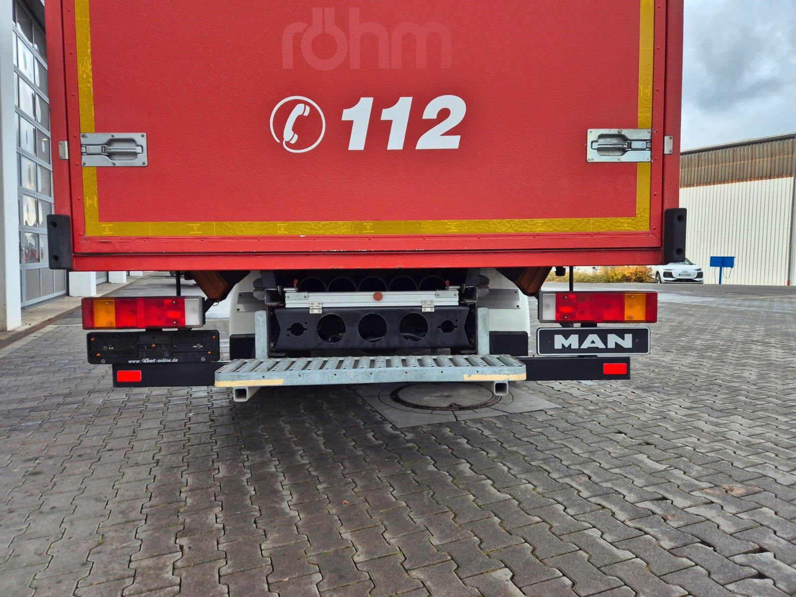 Fahrzeugabbildung MAN LE 9.150 Feuerwehr Schmitz GW-6 Gerätewagen