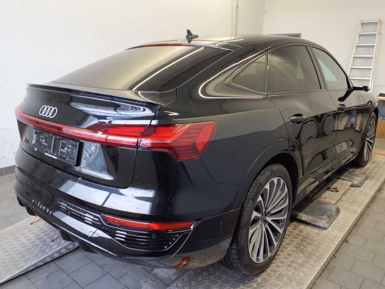 Audi Q8 e-tron - Bild 4