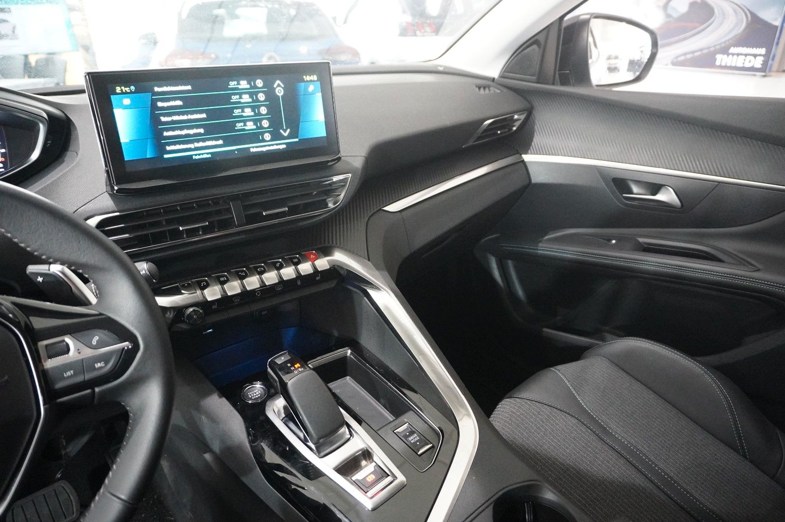 Fahrzeugabbildung Peugeot 3008 Hybrid PHEV ALLURE NAVI/LED/KAMERA/SHZ/AHK