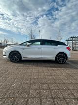 DS Automobiles Citroen DS5 Hybrid4 EGS6 Pure Pearl - weiße DS Automobiles DS5