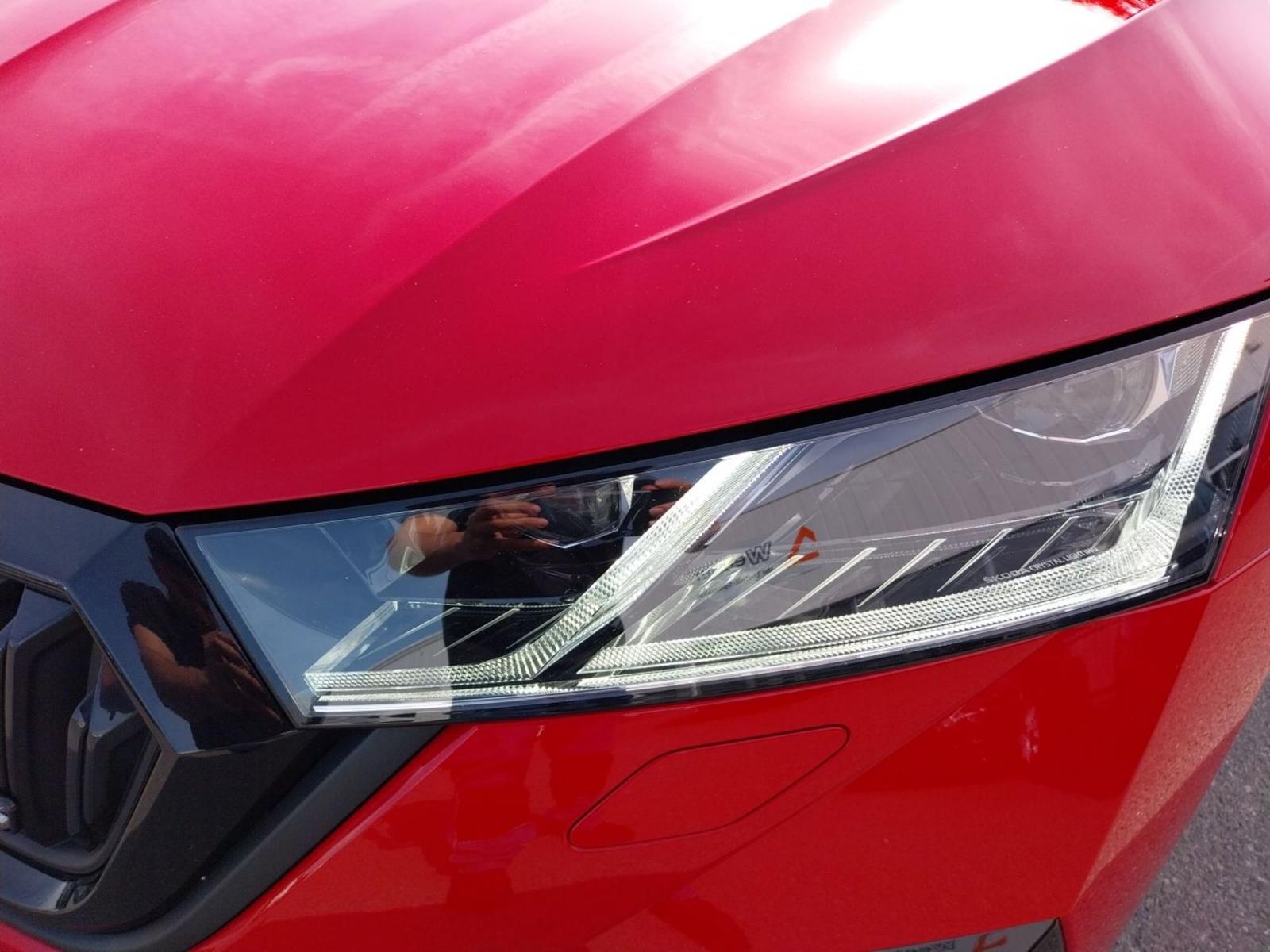 Skoda Octavia Lim. RS *AHK*DCC*NAVI*HUD*ACC*KAMERA*KES, миниатюра 4
