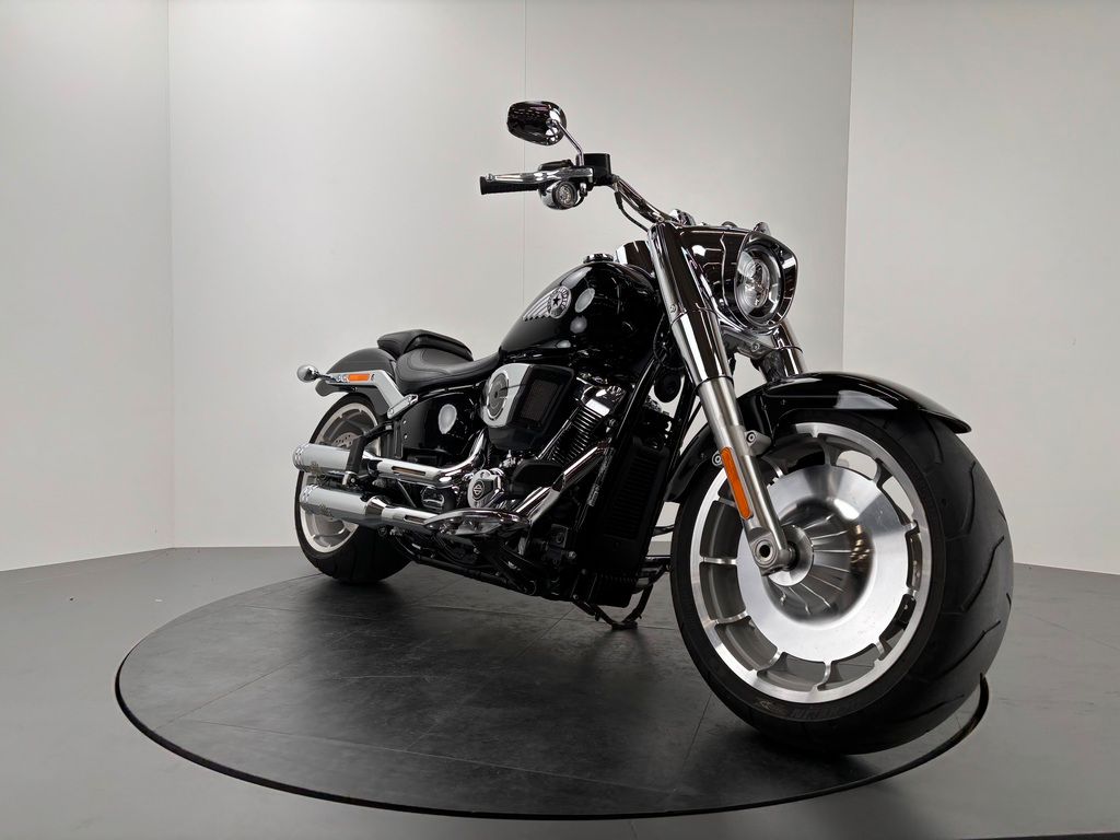 Fahrzeugabbildung Harley-Davidson FAT BOY 117 *JEKILL&HYDE *SEITL. KENNZEICHEN