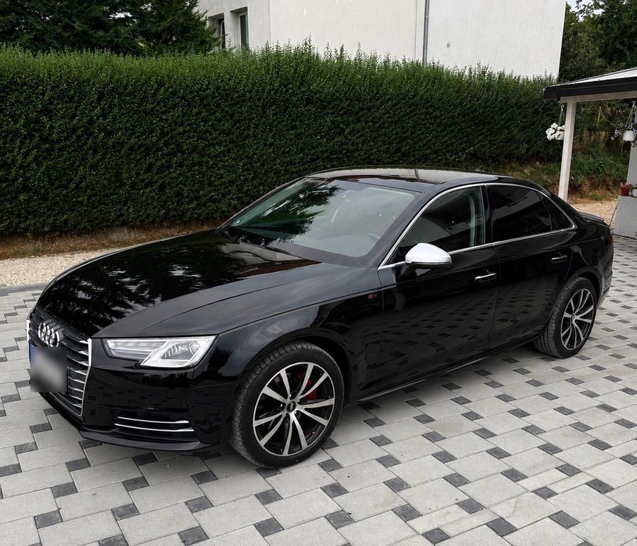 Image of Audi A4