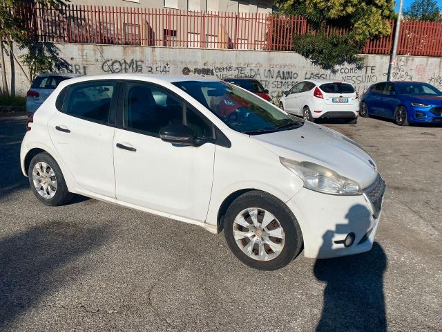 Peugeot 208 1.0 VTi Active x neopatentati