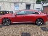 Volkswagen Arteon 2.0 TSI DSG R-Line R-Line - Volkswagen Arteon: R Line