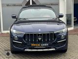 Maserati Levante Diesel 3.0 V6 Luftfederung/Navi/Leder/Xe - blaue Maserati Levante