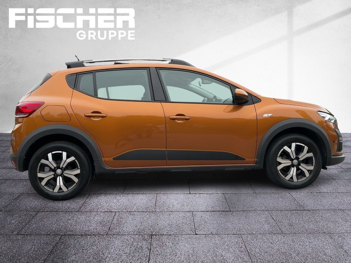 Fahrzeugabbildung Dacia Sandero Stepway Comfort TCe 100 LPG LPG - mit KI generiert/bearbeitet