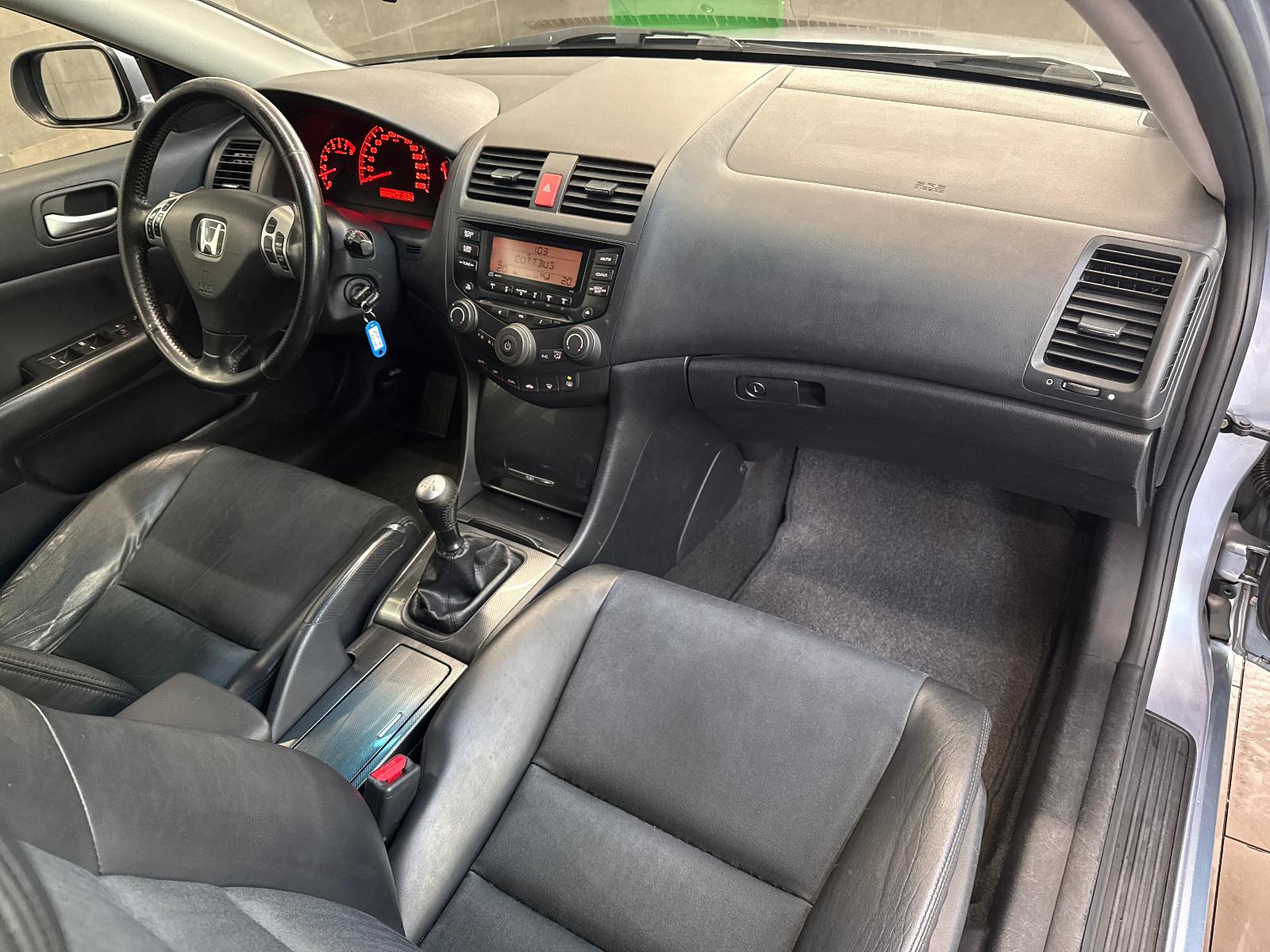 Honda Accord 2006 — photo 19