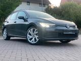 Volkswagen Golf VIII Variant Life NAVI SHZ LED PDC ACC 18" - Volkswagen Golf Viii mit Benzin-Antrieb