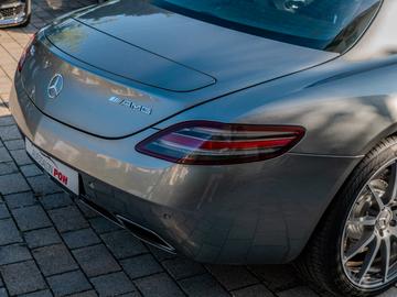 صورة مصغرة 20 لـ 2012 Mercedes-BENZ SLS AMG