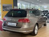 Volkswagen Passat 2.0 TDi Highline*NAVi*KAMERA*ACC*Bi/XENON - Volkswagen Passat aus 2011: TDI