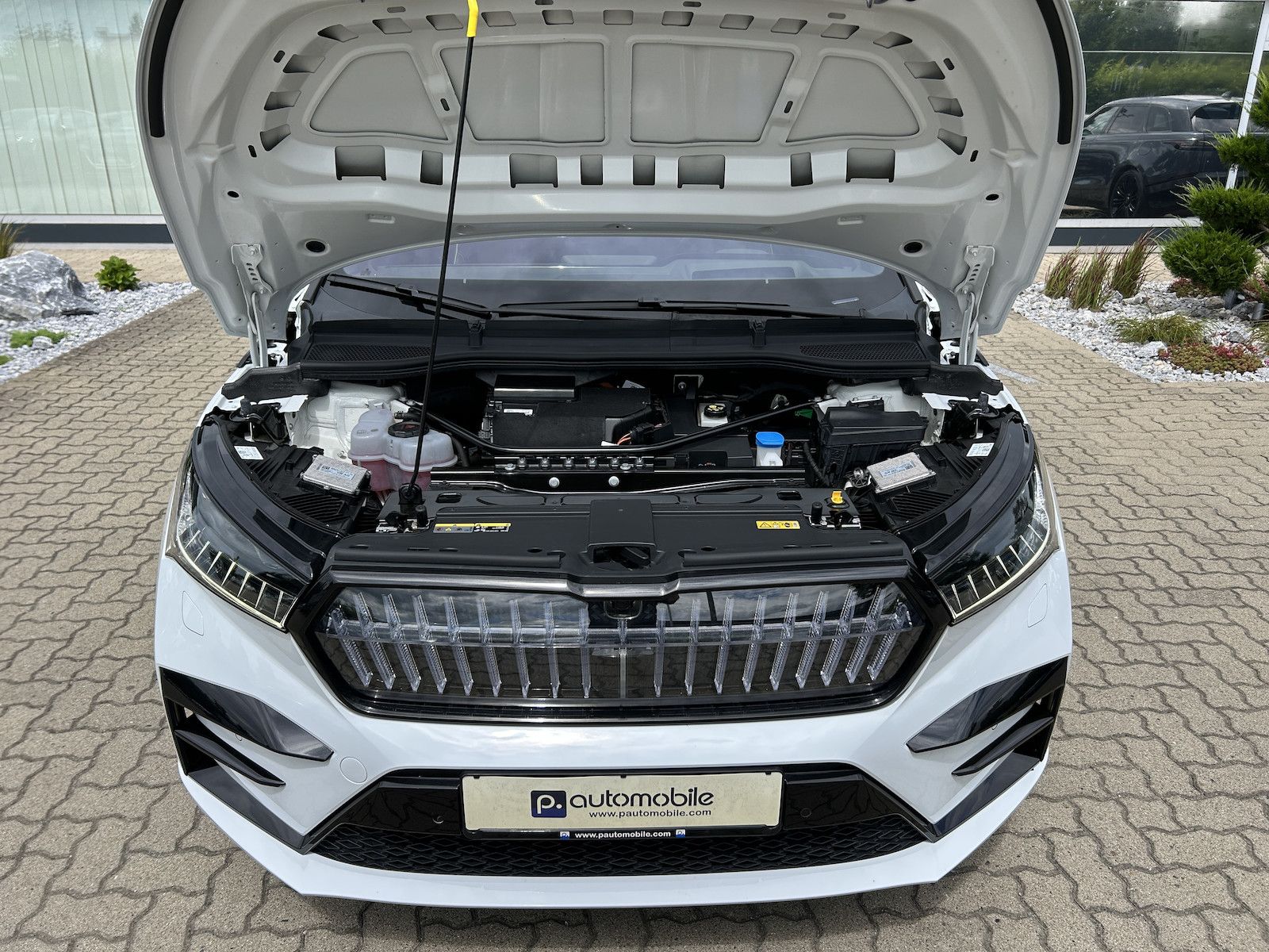 Skoda Enyaq RS 4x4 Lounge WÄRMEPUMPE CANTON 82kWh AHK foto 5