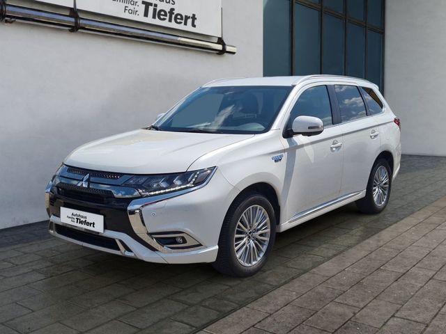 Outlander 2.4 4WD Plug-In Hybrid Diamant