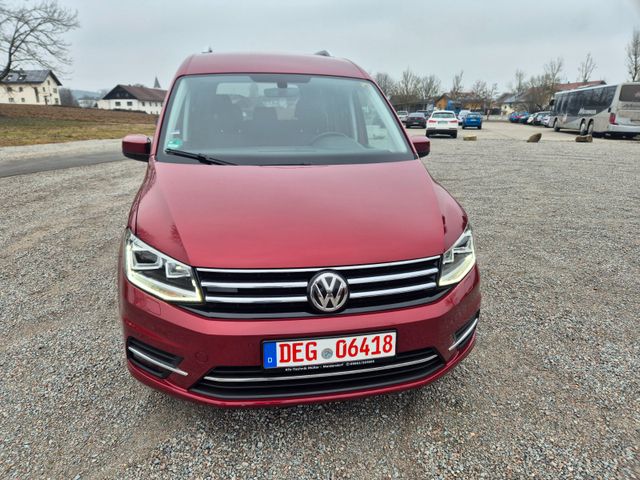 Volkswagen Caddy  Highline  4Motion-5.SITZER-DSG-XENON