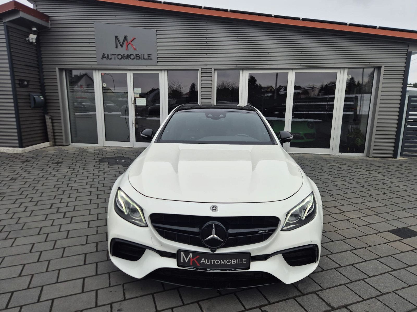 E 63 AMG Limousine 4Matic*PANO*LED*BURMESTER*360