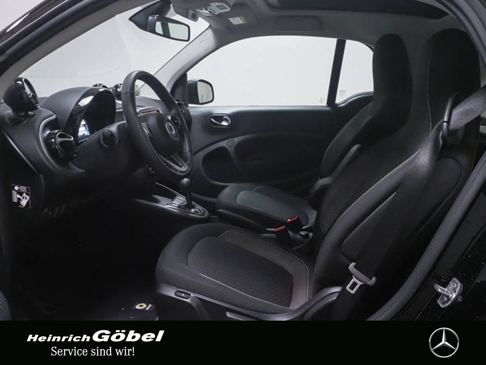 Fahrzeugabbildung Smart Smart Fortwo EQ Passion EXCLUSIVE+22KW-Bordlader