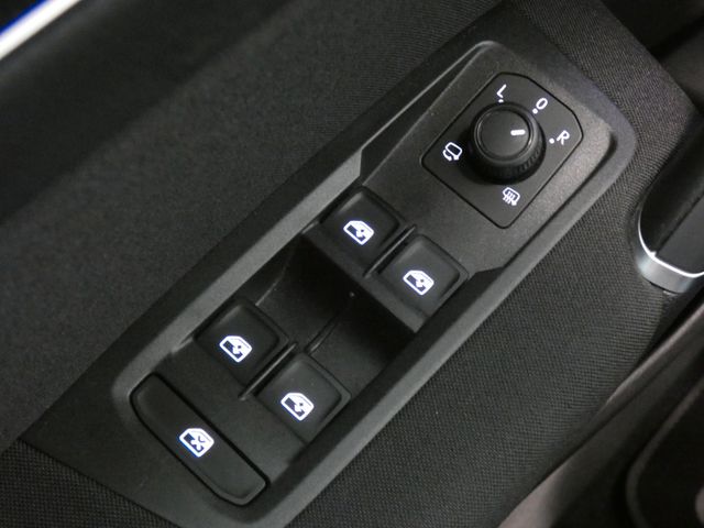 Touran 1.5 TSI United R-Line Exterieur LED AHK