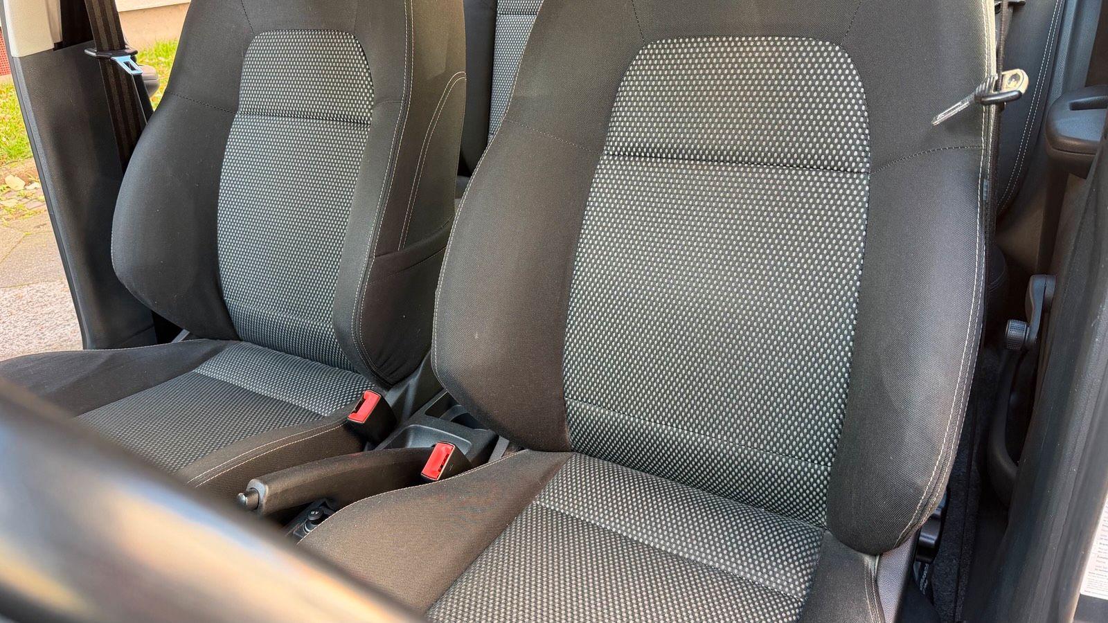 Skoda Fabia 2006 — photo 11