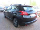 Peugeot 2008 Active 1.2 1.Hd*SHZ*PDC*8-fach*HU 04/27 - Peugeot 2008: Geländewagen