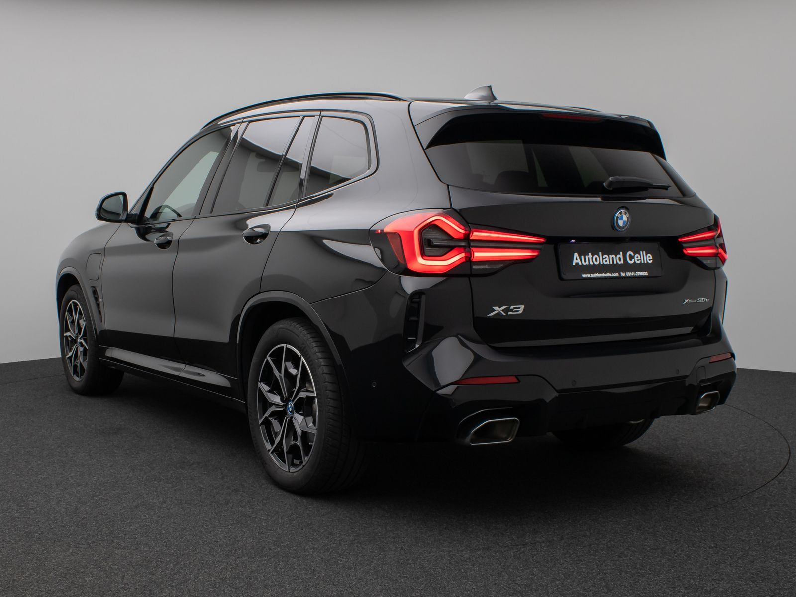 Fahrzeugabbildung BMW X3 xD30e M Sport 360° DAB HiFi AHK Leder 19Zoll