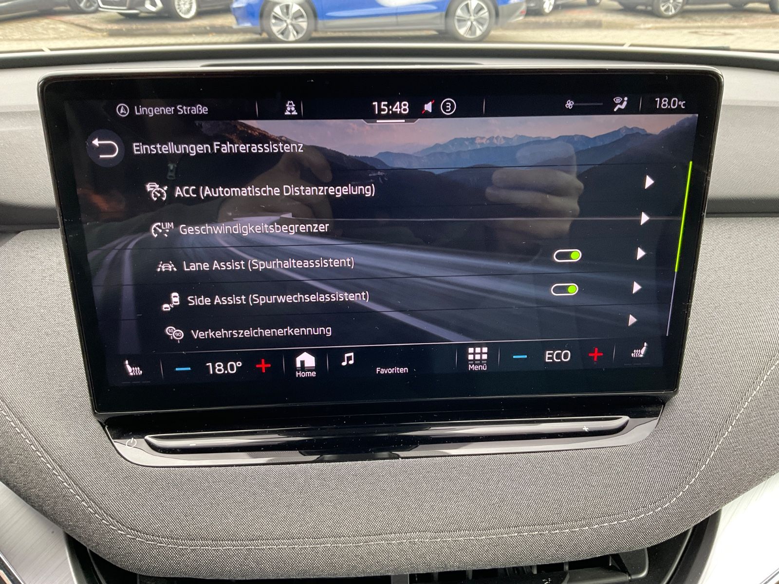 Fahrzeugabbildung SKODA Enyaq 80,Kamera,Keylessgo,Sitzheizung,Navi