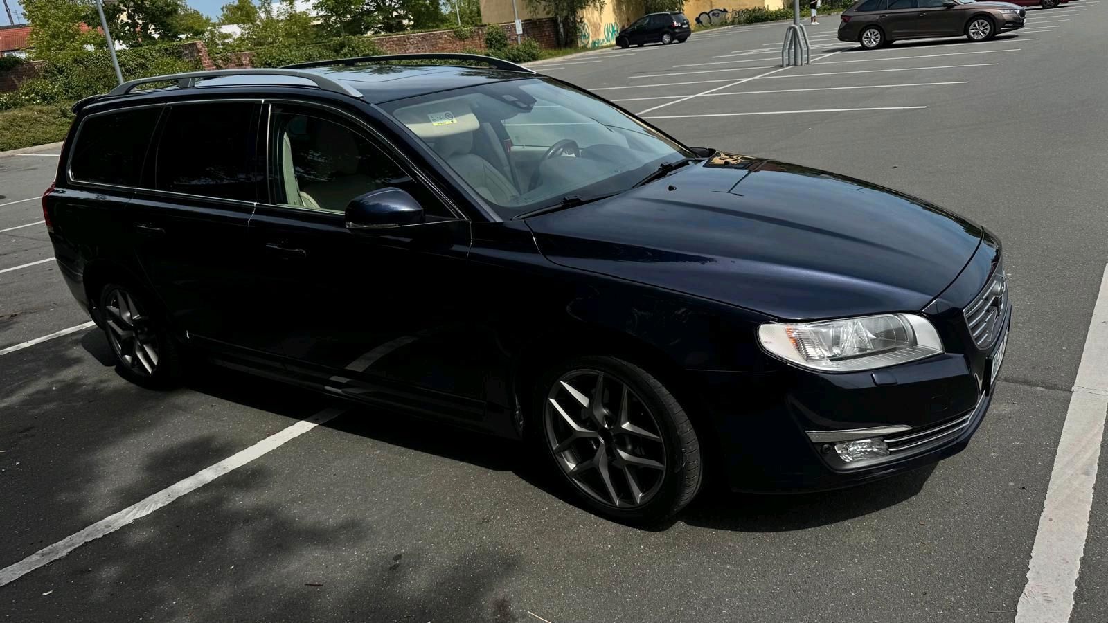 VOLVO V70