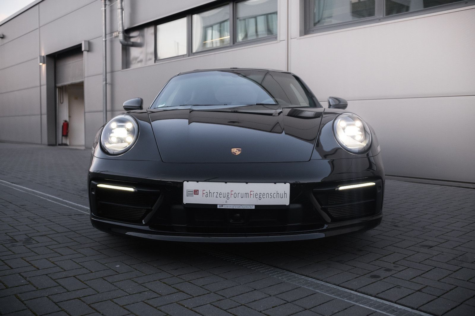 Fahrzeugabbildung Porsche 992/911 Carrera T - BOSE Sound-Lift-System