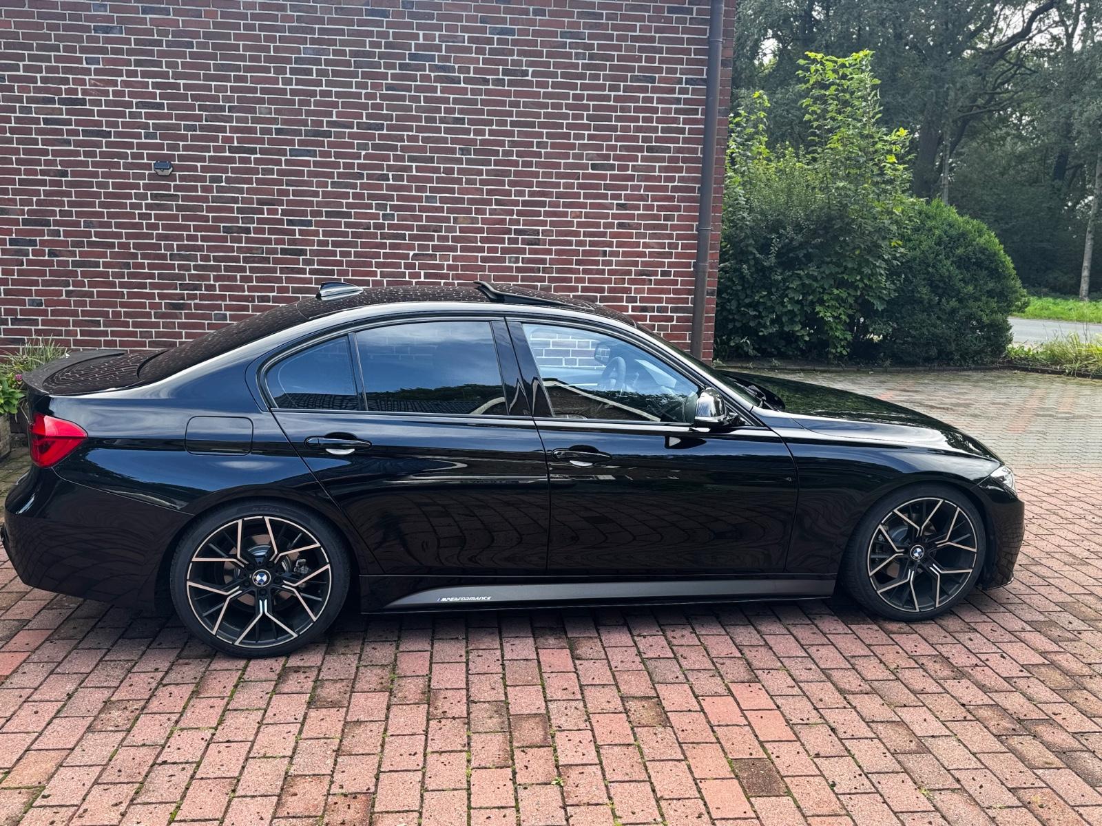 BMW 328i xDrive M-Packet