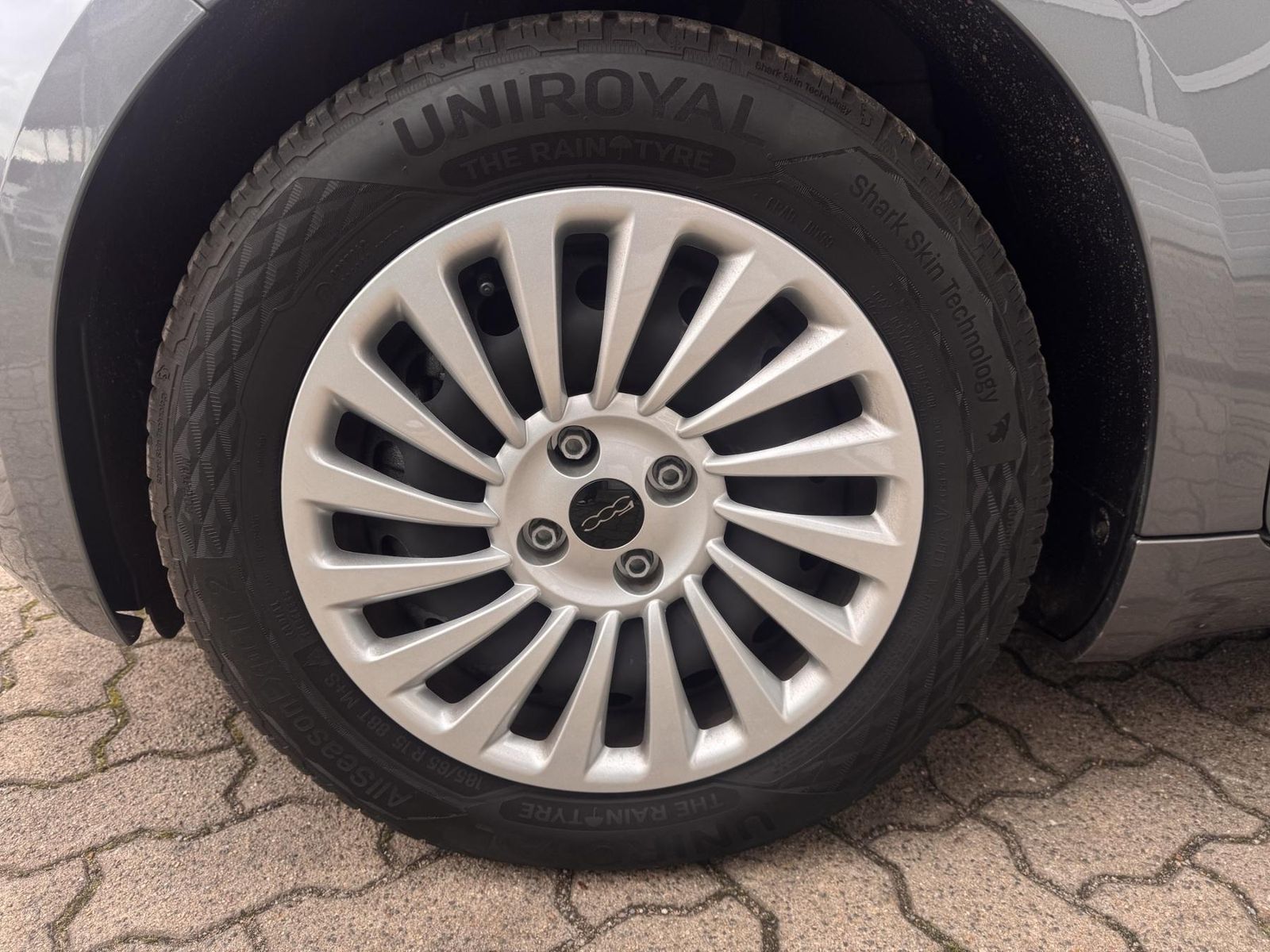 Fiat 500e - Bild 9