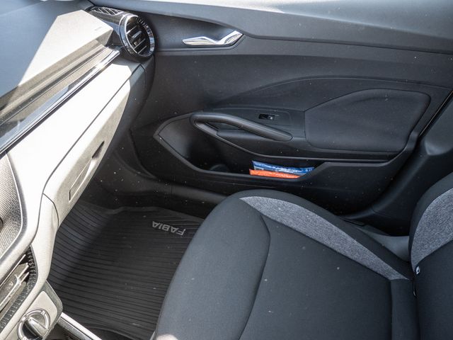 Fabia 1.0 Active KLIMA PDC SHZ LED SCHEINWERFER
