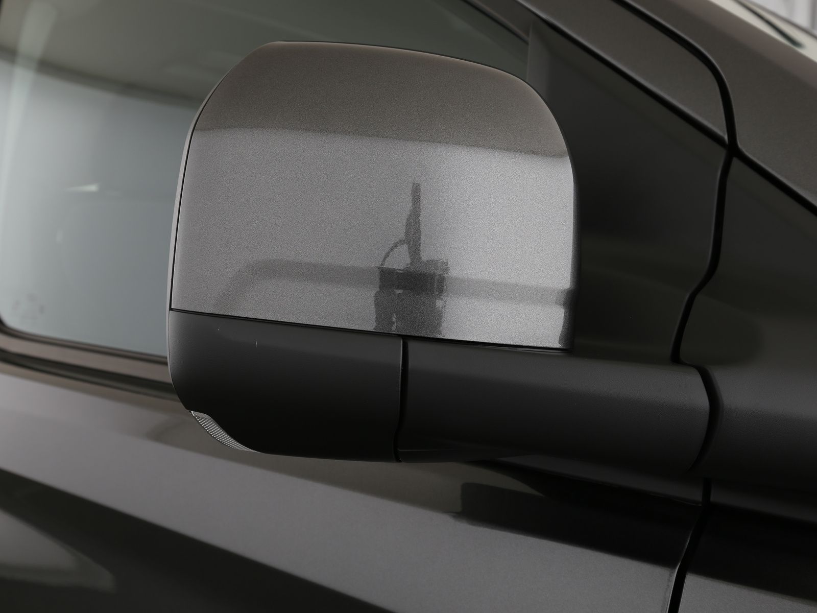 Ford Tourneo - Bild 25