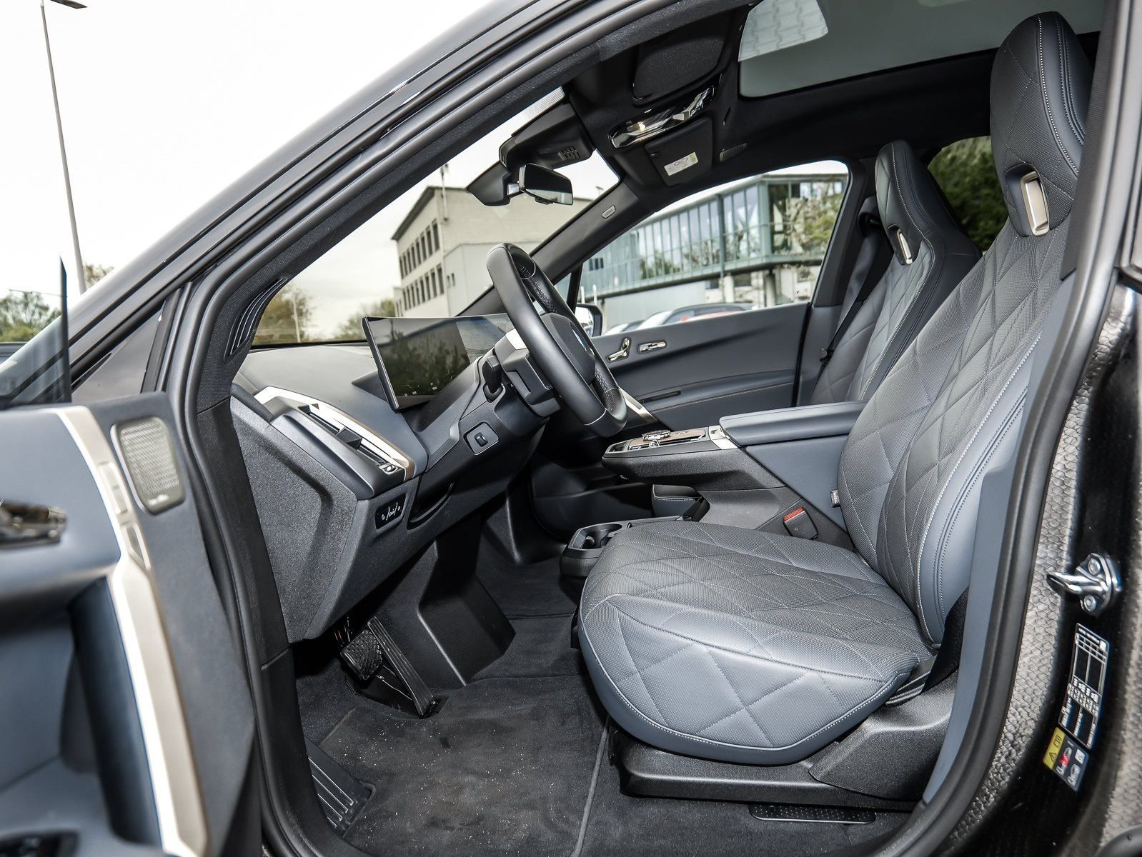 BMW iX - Bild 6