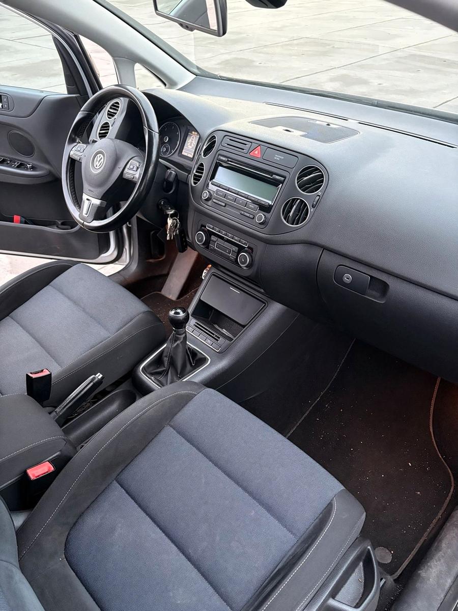 Volkswagen Golf Plus 2011 — photo 9