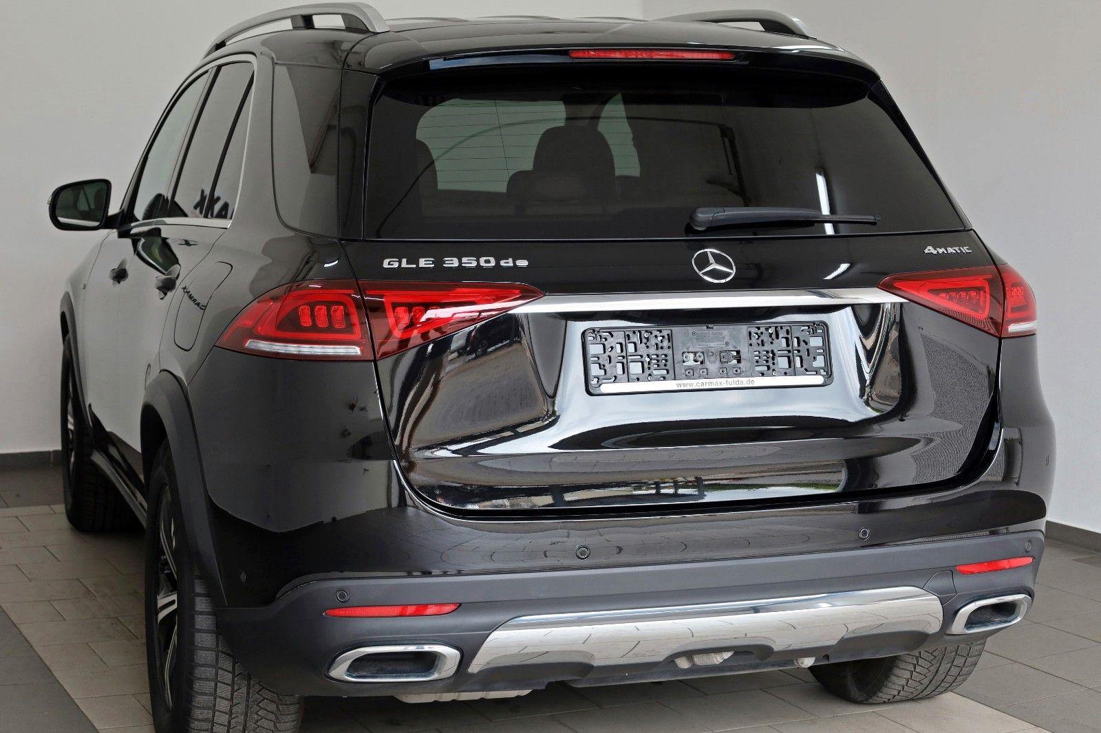 Fahrzeugabbildung Mercedes-Benz GLE 350de 4M Leder,Navi,LED,Kamera,SH,PDC,ParkP.