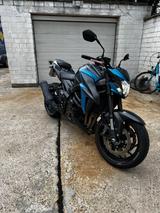 Suzuki GSX-S750