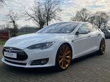 Tesla Model S Performance P85+/FREECHARGE/Panorama - Tesla Model S: Performance