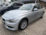 BMW 320 i Limousine 1.Hand, Automatik, erst 26Tkm - BMW 3er Reihe in Bielefeld