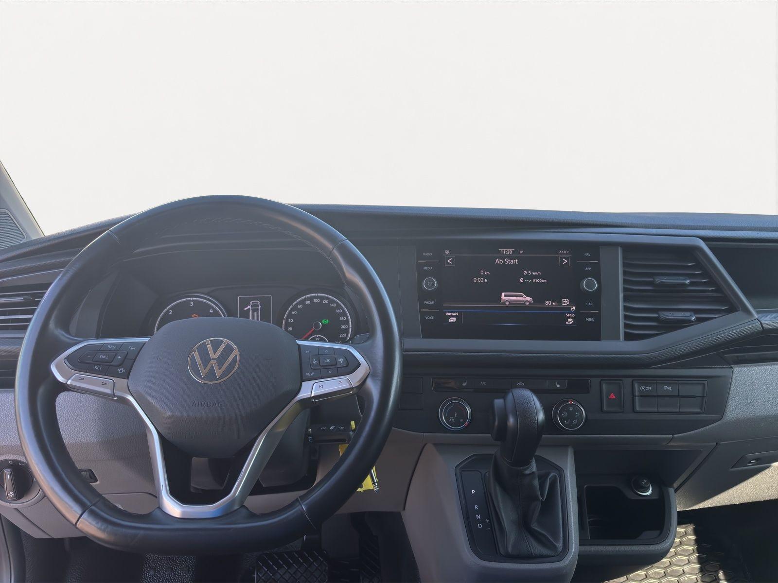 Volkswagen T6.1 Kasten 2.0 TDI LR AHK+PDC+Navi+Klima+StandH