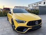 Mercedes-Benz CLA 35 AMG Mercedes-AMG CLA 35 4MATIC DCT Me... - Mercedes-Benz CLA 35 AMG: Coupe