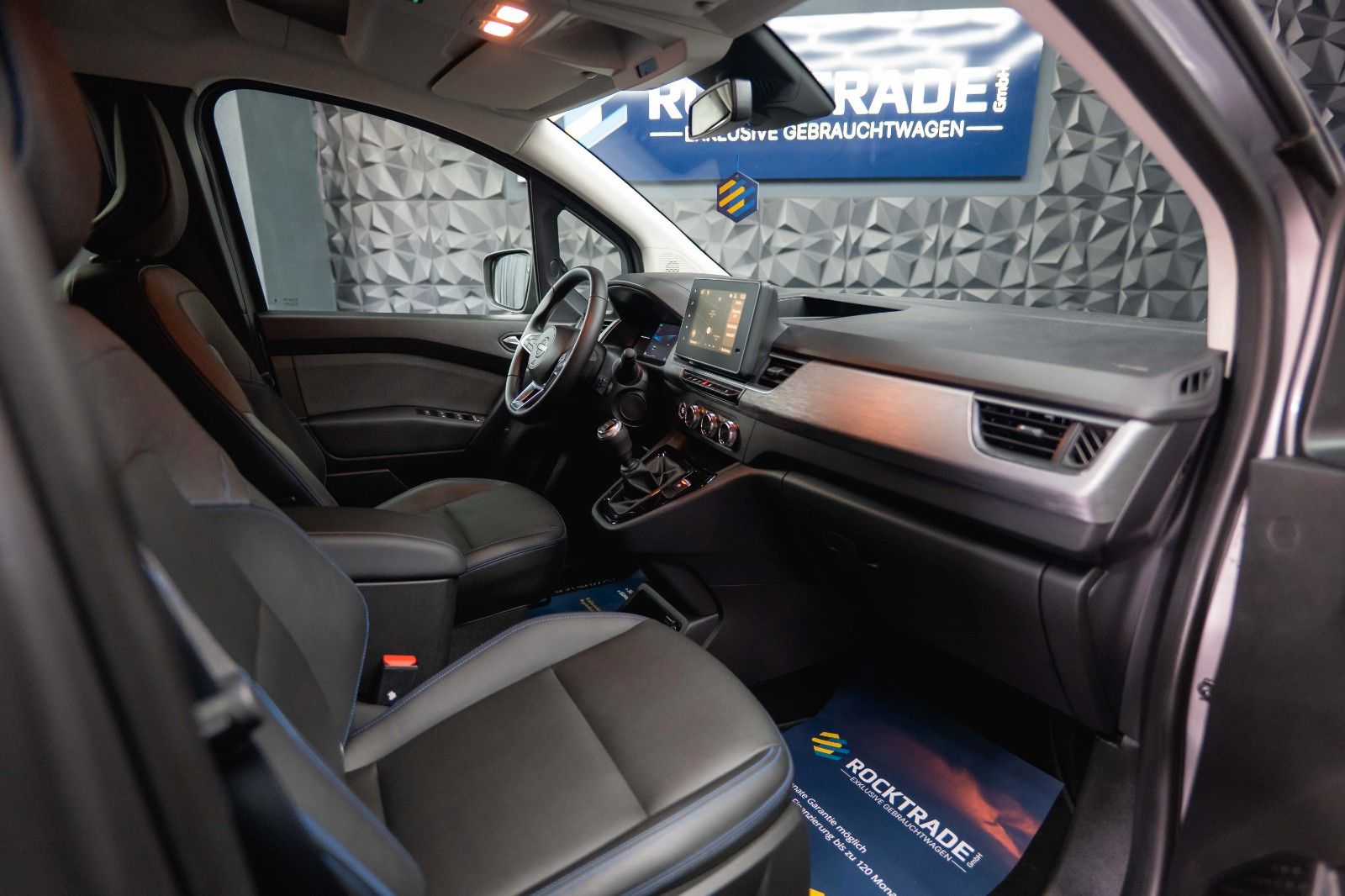 Fahrzeugabbildung Nissan Townstar Kombi L2 Tekna 7 Sitze *LED*Kamera*Navi