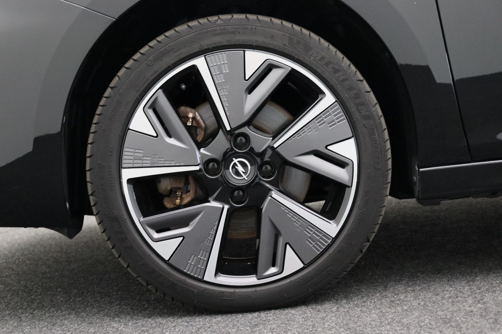 Fahrzeugabbildung Opel Corsa F e GS Line 11kW