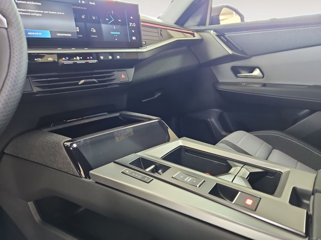 Fahrzeugabbildung Opel Grandland 1.2 DI Hybrid 48 V Automatik GS