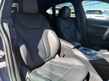 BMW i4 eDrive40 Gran Coupé M Sportpaket HiFi DAB